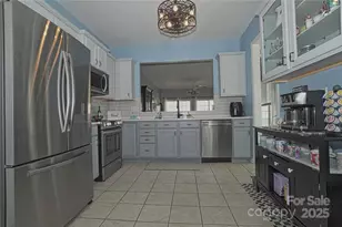 19182 Mallard Dr, Fort Mill, SC 29707 - Photo 3