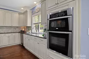 150 Pinnacle Shores Dr, Mooresville, NC 28117 - Photo 9