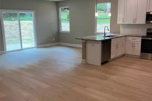 210 Johnson St, Troutman, NC 28166 - Photo 3