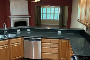 47 Victoria Park Dr, Hendersonville, NC 28792 - Photo 5