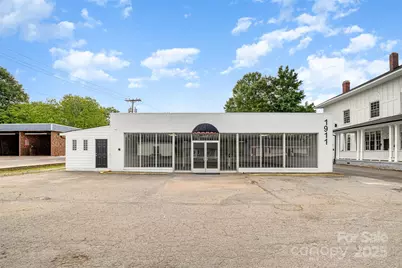 1911 E Ozark Avenue, Gastonia, NC 28054 - Photo 3