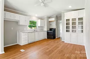 1016 S D Ave, Maiden, NC 28650 - Photo 7