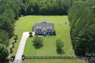 2018 Whiskery Ct, York, SC 29745 - Photo 3