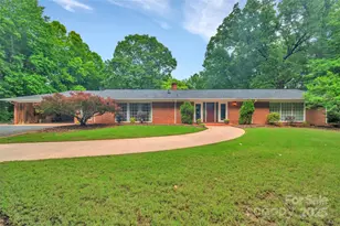 514 Wood St, Troy, NC 27371 - Photo 1