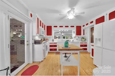 514 Wood Street, Troy, NC 27371 - Photo 11