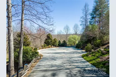 132 Overlook Park Drive #51, Hendersonville, NC 28792 - Photo 15
