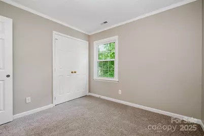 7114 Kinsmore Lane, Charlotte, NC 28269 - Photo 23