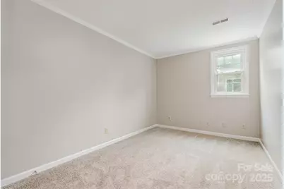 7114 Kinsmore Lane, Charlotte, NC 28269 - Photo 21