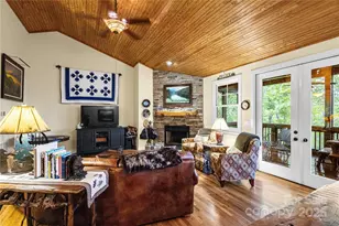 172 Juneberry Ln, Tuckasegee, NC 28783 - Photo 9