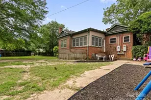 430 3rd St, Cheraw, SC 29520 - Photo 3