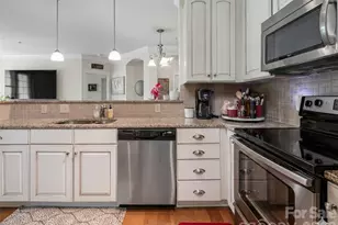 5 Farleigh St, Asheville, NC 28803 - Photo 15