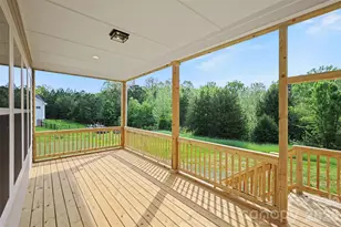 277 Triple Ponds Ct, Clover, SC 29710 - Photo 33