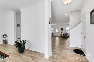 13140 Sudwick Ln, Charlotte, NC 28278 - Photo 3