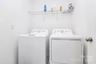 13140 Sudwick Ln, Charlotte, NC 28278 - Photo 31