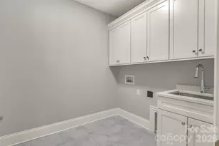 316 Audrey Pl, Charlotte, NC 28226 - Photo 35