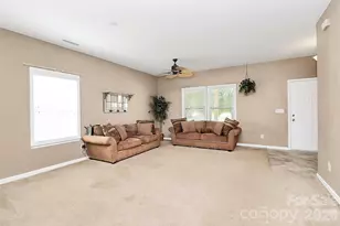 1817 Tradd Ave, Clover, SC 29710 - Photo 15