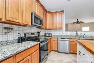 1817 Tradd Ave, Clover, SC 29710 - Photo 23