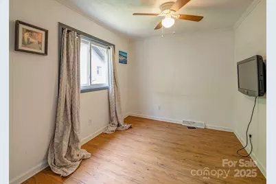 2143 Pisgah Highway, Candler, NC 28715 - Photo 29