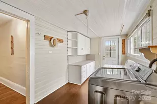 113 4th St, Black Mountain, NC 28711 - Photo 13