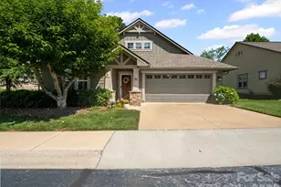 10 Gray Wolf Ln, Hendersonville, NC 28792 - Photo 5