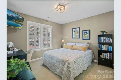 10 Gray Wolf Lane, Hendersonville, NC 28792 - Photo 11