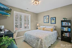 10 Gray Wolf Ln, Hendersonville, NC 28792 - Photo 11