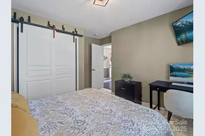 10 Gray Wolf Lane, Hendersonville, NC 28792 - Photo 11