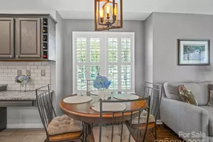 10 Gray Wolf Ln, Hendersonville, NC 28792 - Photo 15