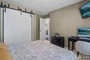 10 Gray Wolf Ln, Hendersonville, NC 28792 - Photo 11