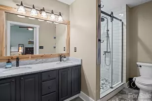 10 Gray Wolf Ln, Hendersonville, NC 28792 - Photo 25