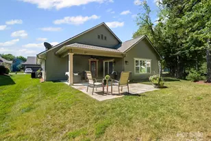 10 Gray Wolf Ln, Hendersonville, NC 28792 - Photo 33