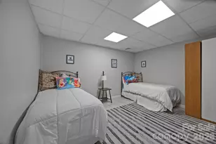 110 Spring Path, Hendersonville, NC 28739 - Photo 37