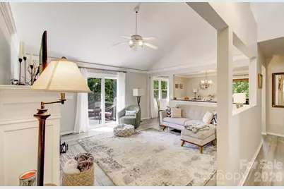 110 Spring Path, Hendersonville, NC 28739 - Photo 9