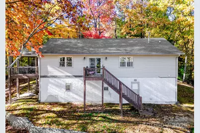 110 Spring Path, Hendersonville, NC 28739 - Photo 31