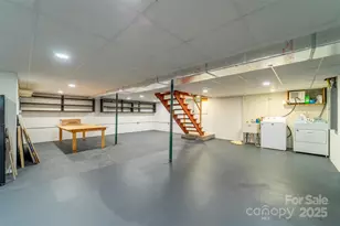 191 Rolling Green Dr, Sylva, NC 28779 - Photo 21