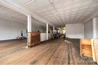 812 West Avenue NW, Lenoir, NC 28645 - Photo 15