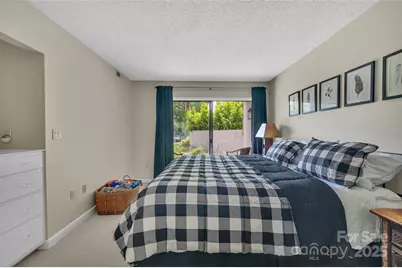 55 Toxaway Shores None #14, Lake Toxaway, NC 28747 - Photo 19