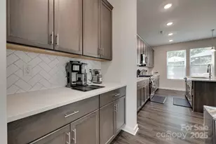 1195 Cavalier Ln, Rock Hill, SC 29730 - Photo 9