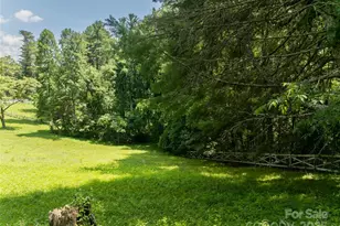 34 Oakgate Dr, Hendersonville, NC 28739 - Photo 15