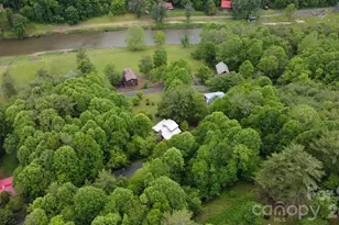 710 River Hills Rd, Lansing, NC 28643 - Photo 31