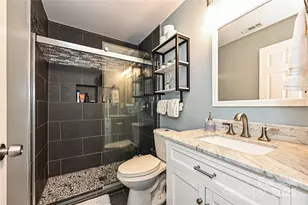 433-68 W 8th St, Charlotte, NC 28202 - Photo 15