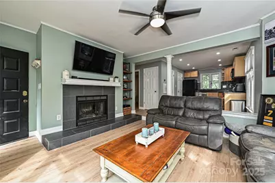 433-68 W 8th Street, Charlotte, NC 28202 - Photo 5