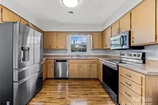 410 Golf View Condo Ln, Hendersonville, NC 28739 - Photo 11