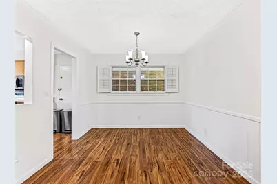 410 Golf View Condo Lane #2D, Hendersonville, NC 28739 - Photo 9