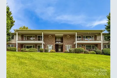 410 Golf View Condo Lane #2D, Hendersonville, NC 28739 - Photo 27