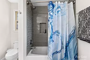 410 Golf View Condo Ln, Hendersonville, NC 28739 - Photo 19