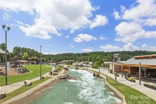 5228 McCallum Mdws Dr, Charlotte, NC 28216 - Photo 17