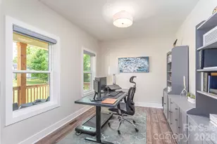 17 Baxter Woods Ln, Candler, NC 28715 - Photo 7