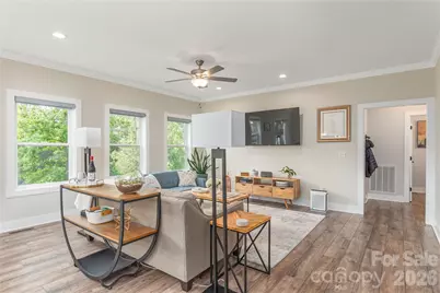 17 Baxter Woods Lane, Candler, NC 28715 - Photo 9