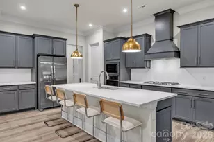 513 Meadow Ridge Dr, Belmont, NC 28012 - Photo 3